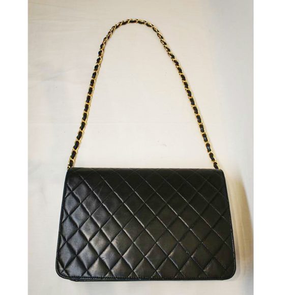 Chanel Sera Lambskin Shoulder Matra Chain Bag - Picture 1 of 9